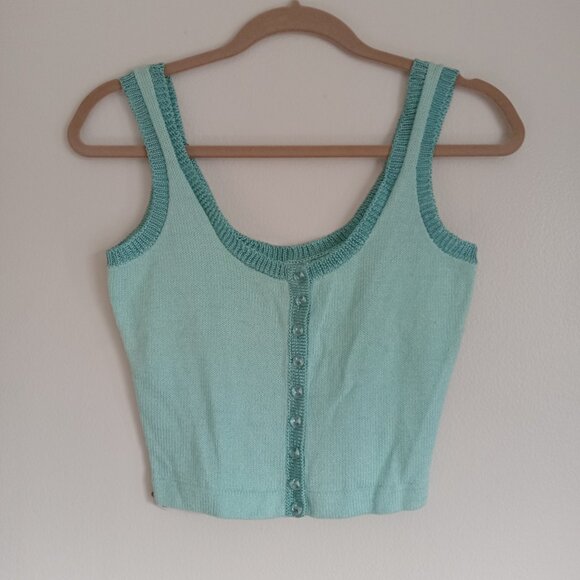 shanie jacobs Tops - NWOT VINTAGE Shanie Jacobs Hand knit Crop Top
